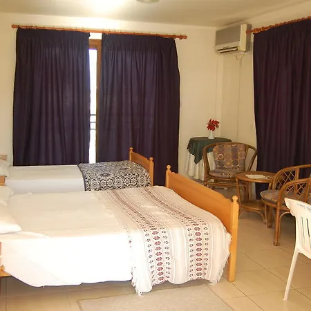 アパート Nicos & Olympia