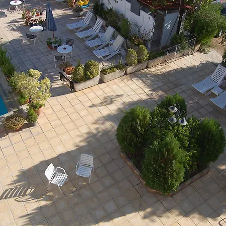 アパート Nicos & Olympia