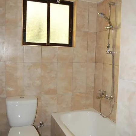 Nicos & Olympia * Polis