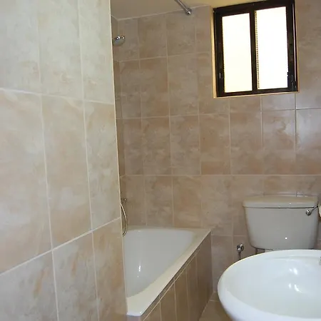 アパート Nicos & Olympia