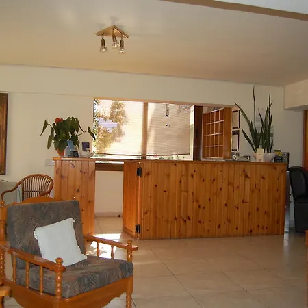 Nicos & Olympia Apartament Polis