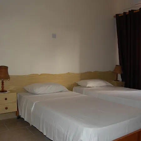 Nicos & Olympia Apartment