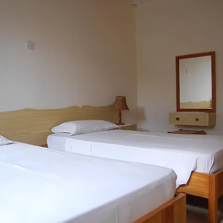 Nicos & Olympia Polis